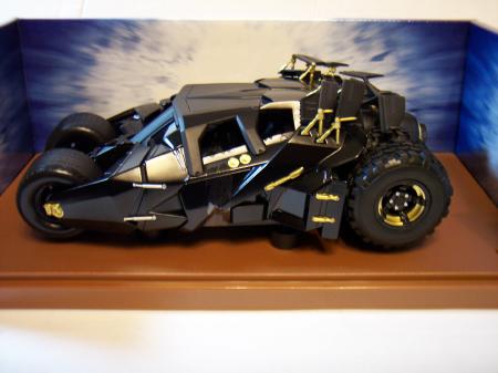 65481 The Dark Knight Batmobile Synthetic Rubber Tires 118 Scale