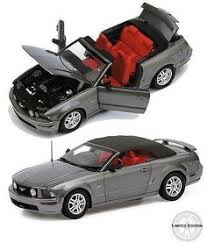 B11E558 Ford Mustang GT Convertible, 2007 Limited Edition